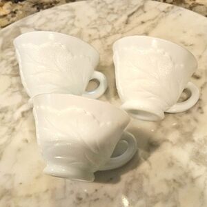 Vintage Indiana Pebble Leaf White Milk Glass Footed Punch Cups